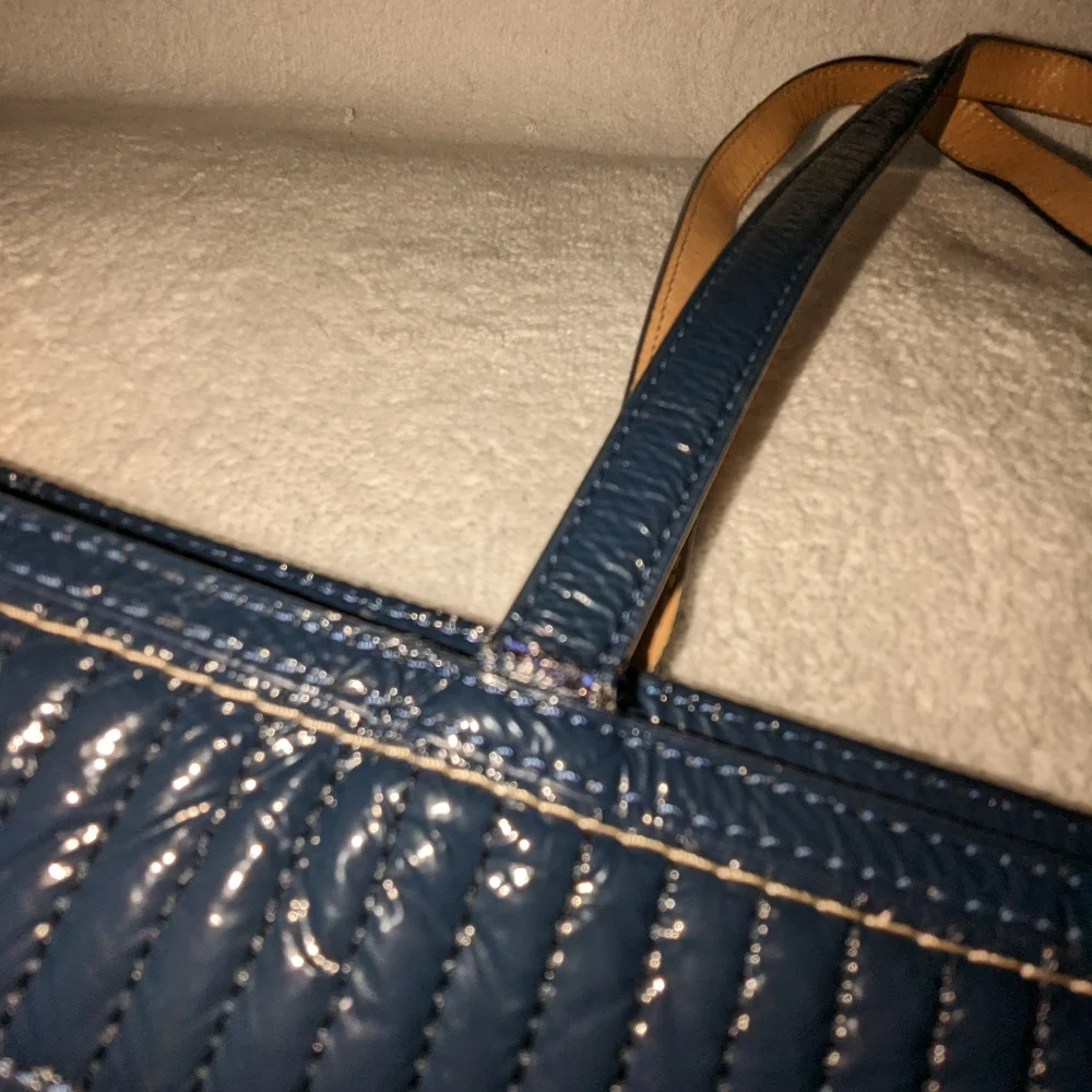 Coach Poppy liquid gloss soft navy patent leather tote.18674